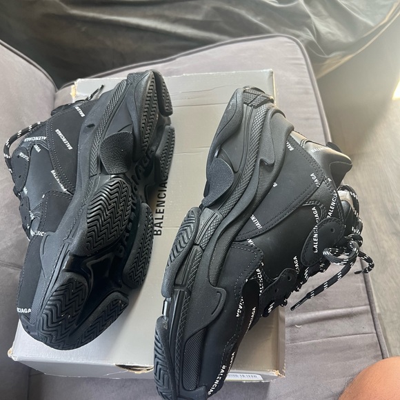 wore them 2x shoes are size 8 but run big like size9-9.5 - Picture 7 of 7